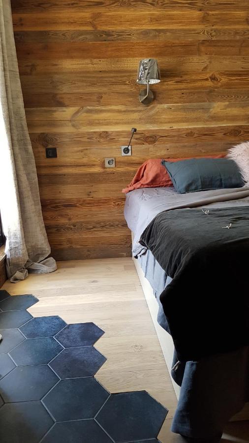 spot, exceptl 80 m2, centre Alpe d Huez, ski au pied, Ménandière, 8 pers, 3ch, 3sdb Alpe dʼHuez Extérieur photo